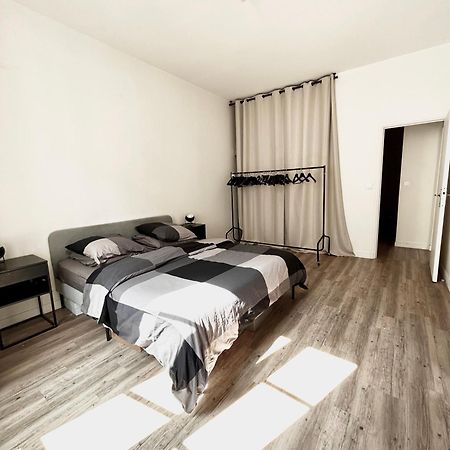 Superbe Appartement Design Canal Saint Martin Paris Exteriör bild