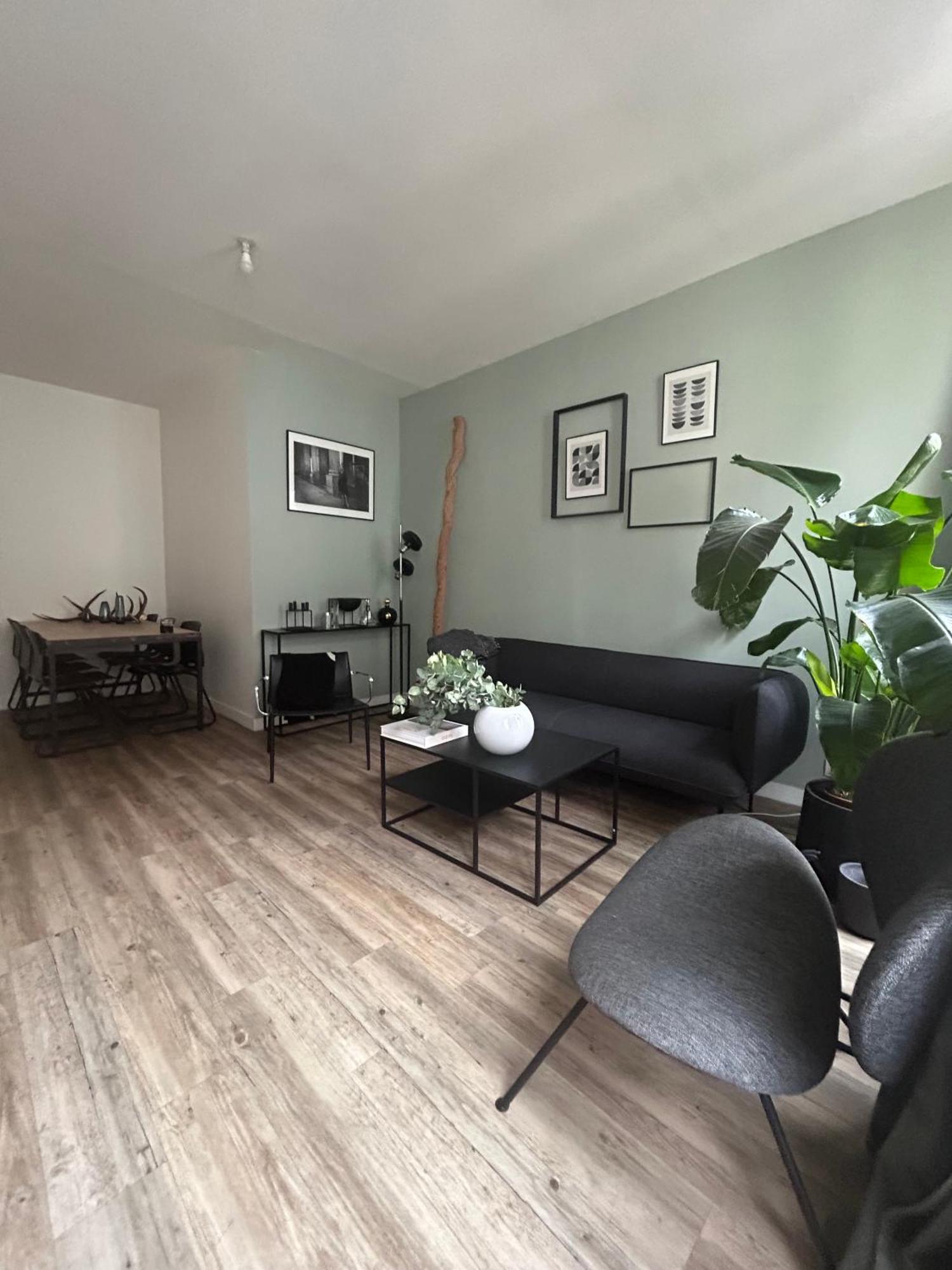 Superbe Appartement Design Canal Saint Martin Paris Exteriör bild