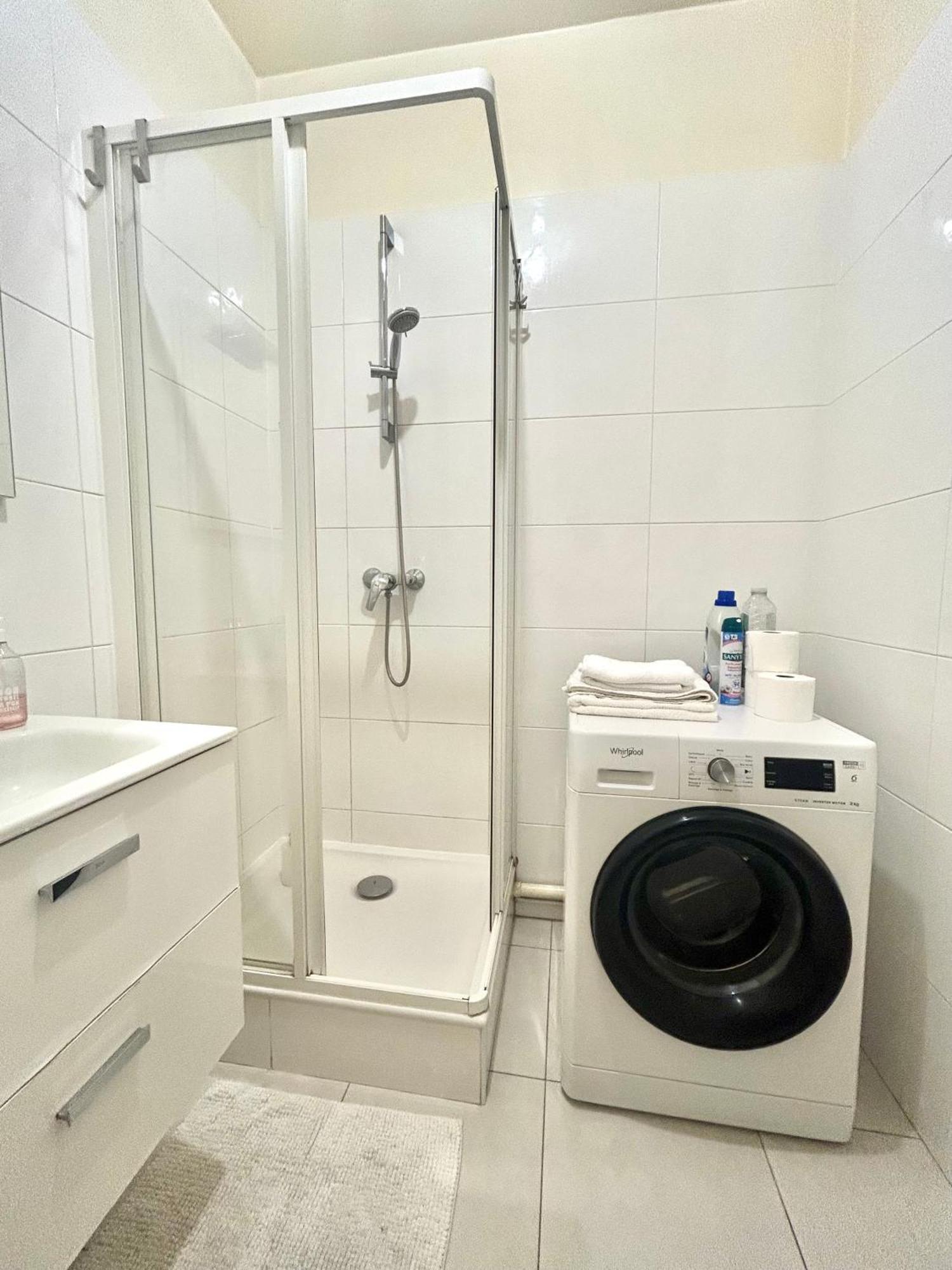 Superbe Appartement Design Canal Saint Martin Paris Exteriör bild